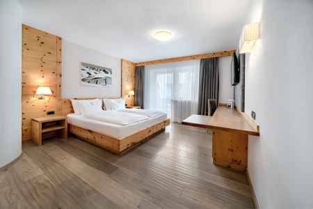 Superior room, Hotel Chalet Dlaces