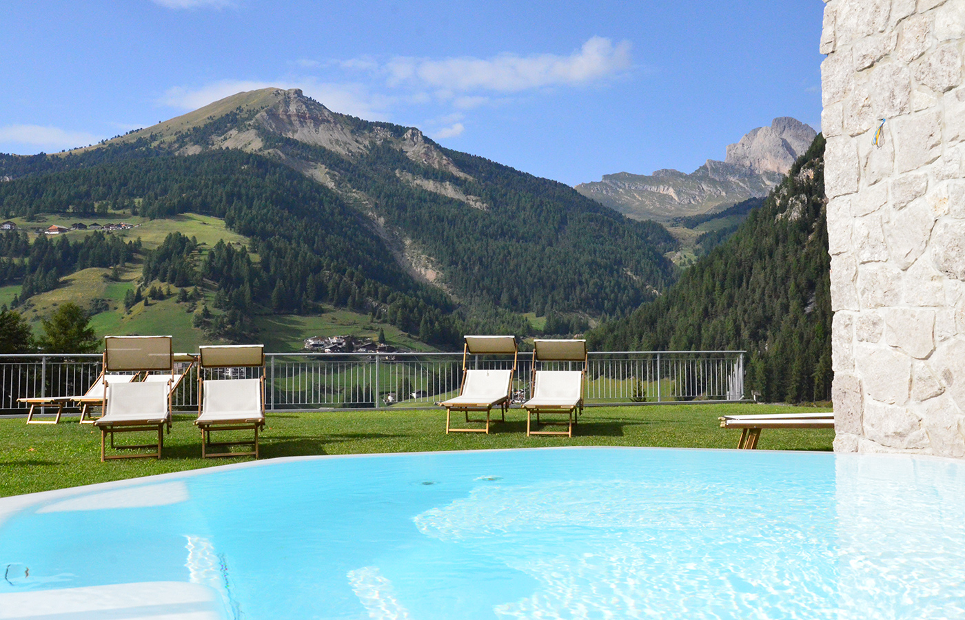 02 hotel chalet dlaces wellness